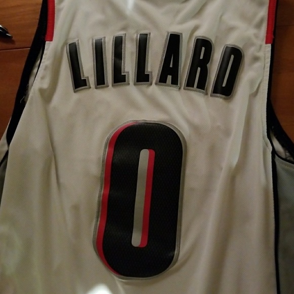 PORTLAND TRAIL BLAZERS LILLARD JERSEY - Picture 4 of 4